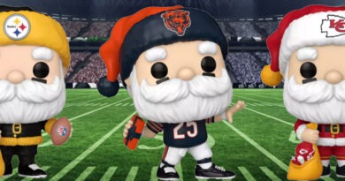 Funko Pop news - New exclusive NFL Football Santa Funko Pop! vinyl figures - Pop Shop Guide
